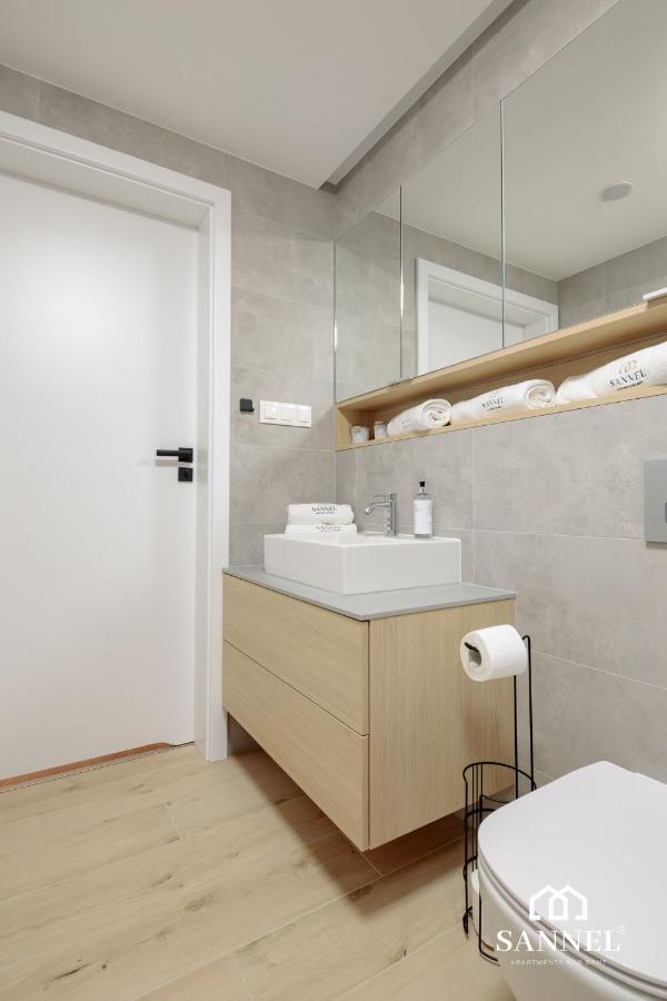 Apartament Baltic Blues Z Dostepem Do Basenow,Strefy Saun,Jacuzzi - Pinea Apartments Pobierowo - Sannel Apartments For Rent Extérieur photo